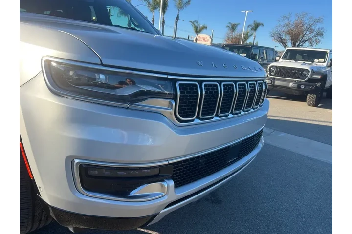 $38998 : Jeep Wagoneer 2022 4x2 Serie image 10