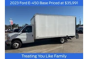 Ford E-Series 2023 E-450 SD