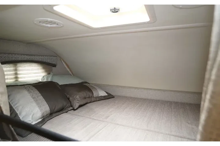 $80000 : RV Thor 28z image 7