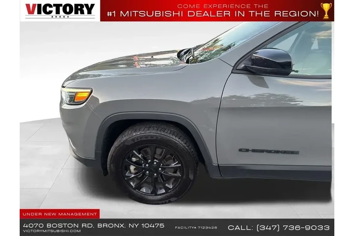 $17545 : Jeep Cherokee 2023 4x4 Altit image 8