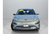 $17990 : Hyundai KONA Electric 2023 S thumbnail
