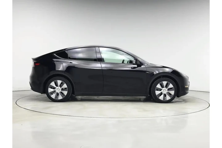 $30998 : Tesla Model Y 2023 AWD Long image 7