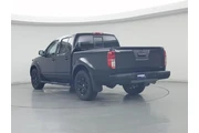 $25998 : Nissan Frontier 2021 4x4 S 4 thumbnail
