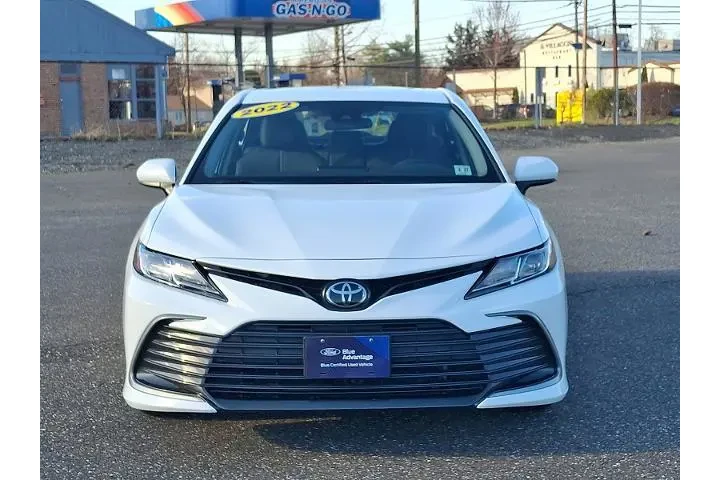 $20288 : Toyota Camry 2022 AWD LE 4dr image 2