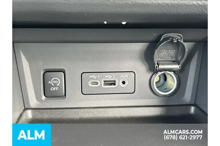 $19920 : Nissan Sentra 2025 SV 4dr Se image 8