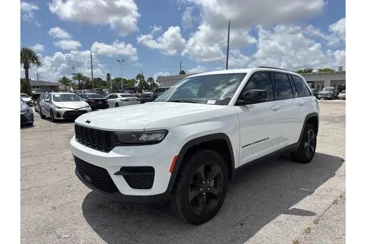 $37988 : Jeep Grand Cherokee 2024 4x4 image 7