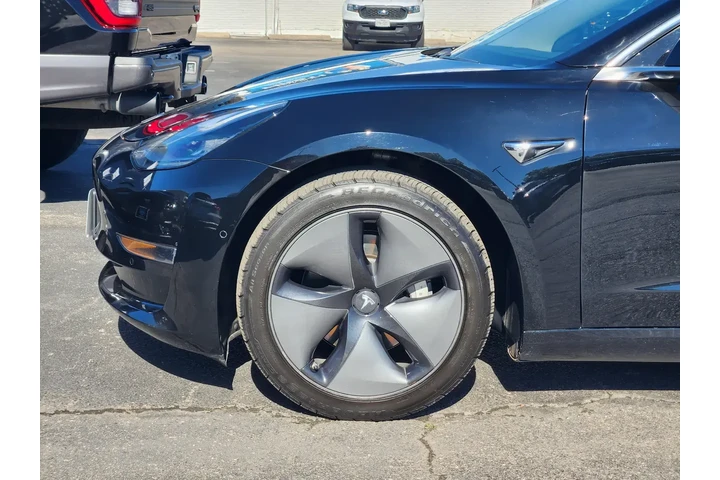 $21759 : Tesla Model 3 2018 AWD Long image 9