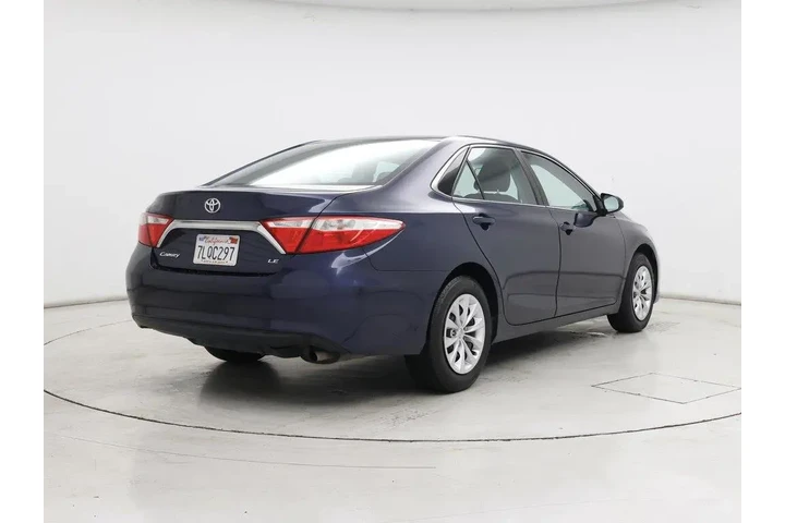 $14599 : Toyota Camry 2015 LE 4dr Sed image 8