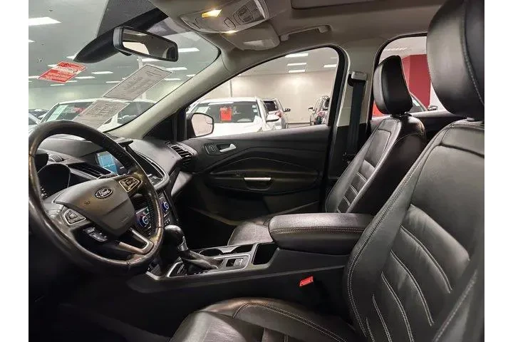 $13908 : Ford Escape 2018 AWD Titaniu image 10