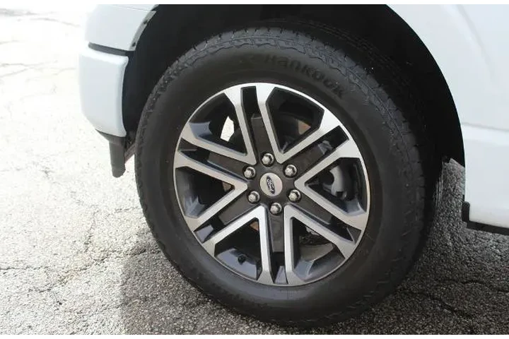 $37264 : Ford F-150 2023 4x4 XL 4dr S image 9