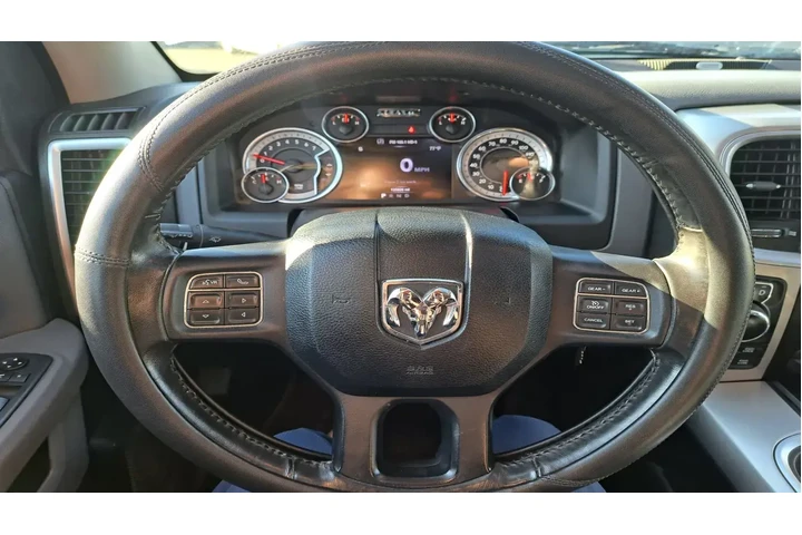 $17993 : Ram 1500 2016 4x4 Big Horn 4 image 5