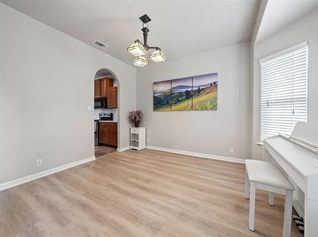 $2300 : HOUSE RENT IN AUSTIN TX image 4