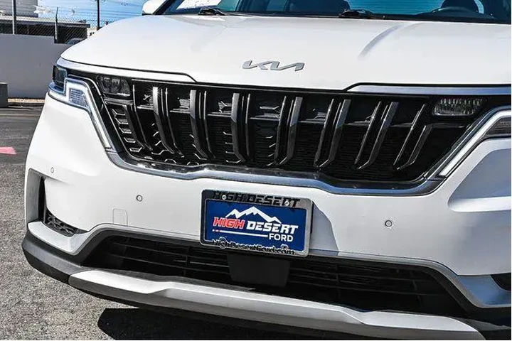 $34988 : Kia Carnival 2023 EX 4dr Min image 5