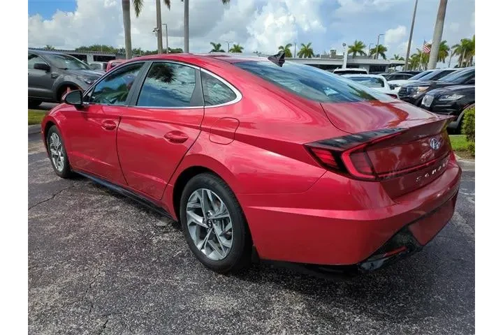 $16990 : Hyundai SONATA 2021 SEL 4dr image 4