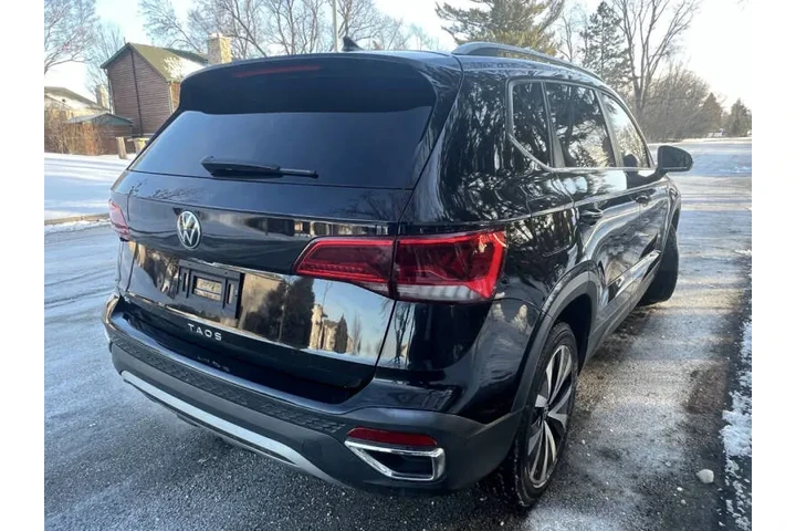 $15997 : 2022 Taos SE image 8