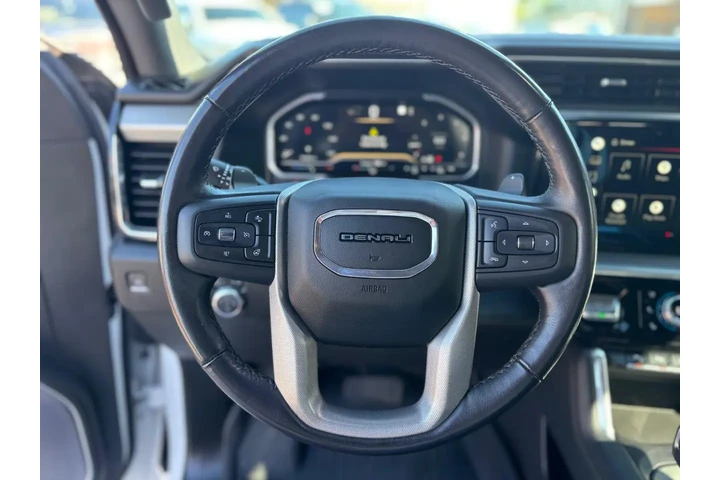 2022 GMC Sierra 1500 Denali C image 10