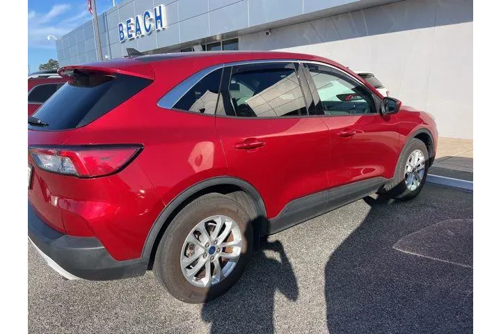 $19151 : Ford Escape 2021 SE 4dr SUV image 3