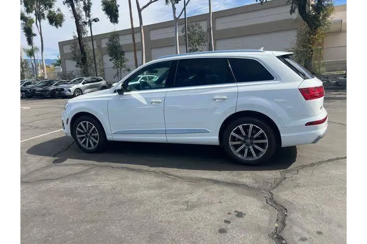 $21391 : Audi Q7 2019 AWD quattro SE image 6