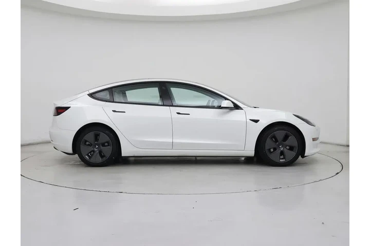 $27998 : Tesla Model 3 2022 4dr Sedan image 7