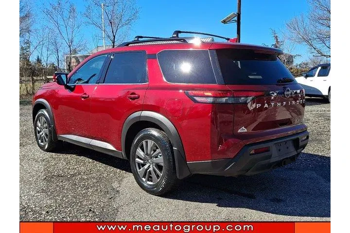 $23928 : Nissan Pathfinder 2022 AWD S image 3