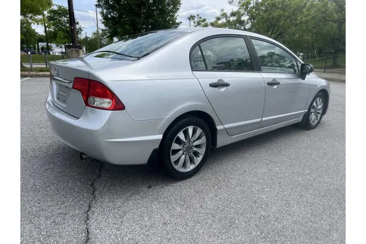 $7500 : 2010 Civic VP image 6