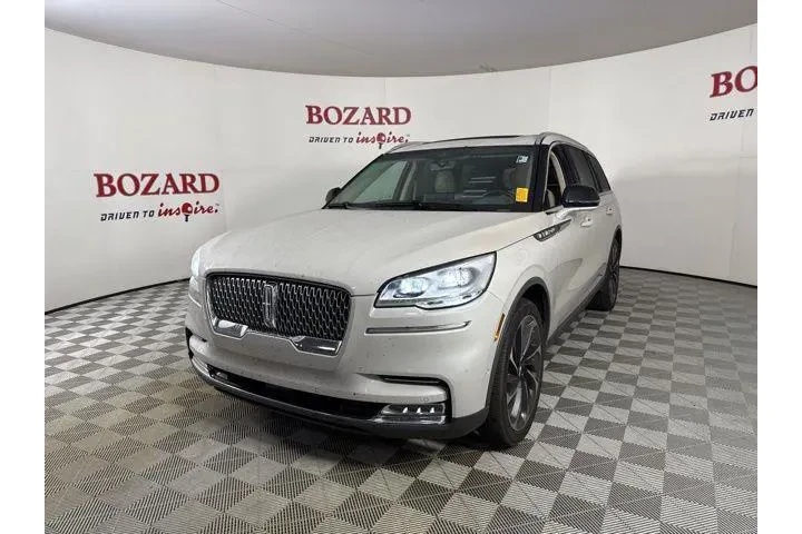 $28250 : Lincoln Aviator 2020 AWD Res image 4