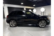 2022 Audi Q3 45 TFSI S line Pr thumbnail
