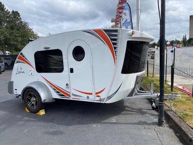 $12900 : 2018 inTech Trailers Luna image 2