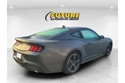 $27099 : Ford Mustang 2024 EcoBoost 2 thumbnail