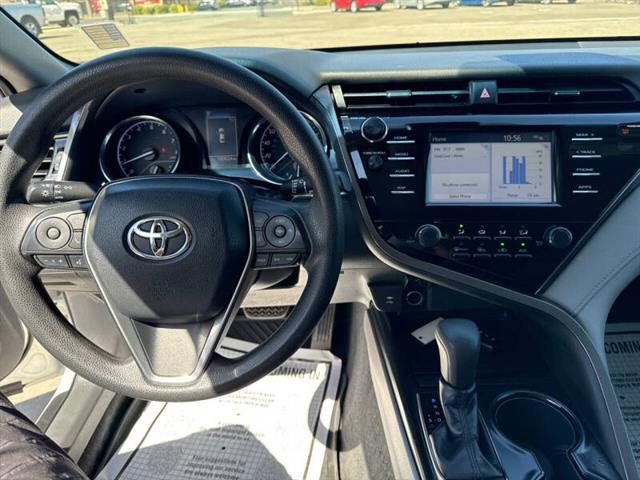 $17999 : 2019 Camry LE image 9