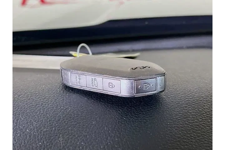 $31975 : Kia Telluride 2023 AWD EX 4d image 10