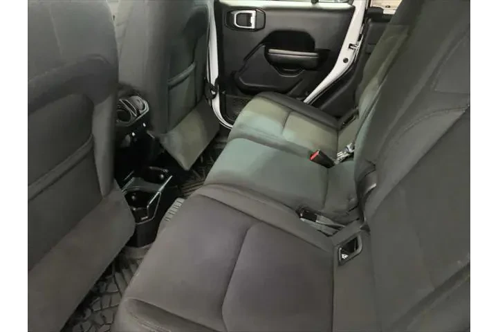 $25989 : Jeep Gladiator 2020 4x4 Spor image 5