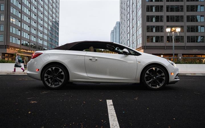 $20000 : 2018 BUICK CASCADA image 3