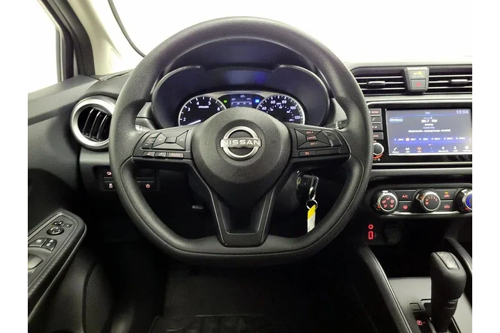 $16998 : Nissan Versa 2023 S 4dr Seda image 10