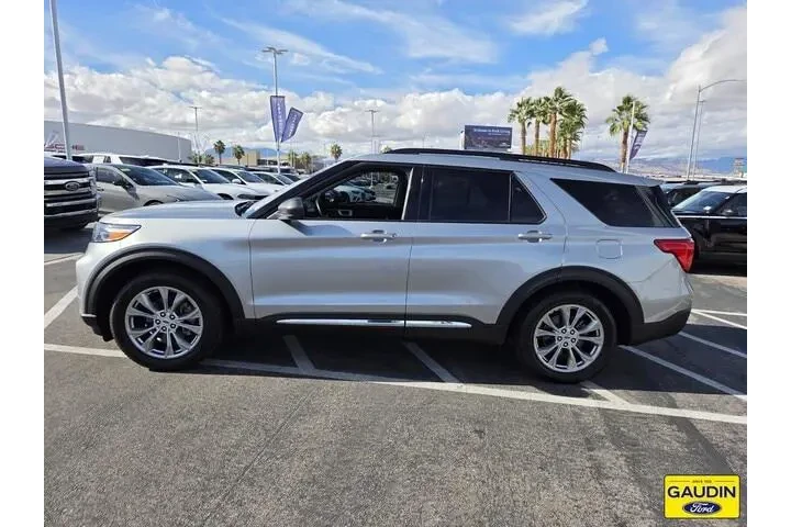$27900 : Ford Explorer 2022 XLT 4dr S image 4