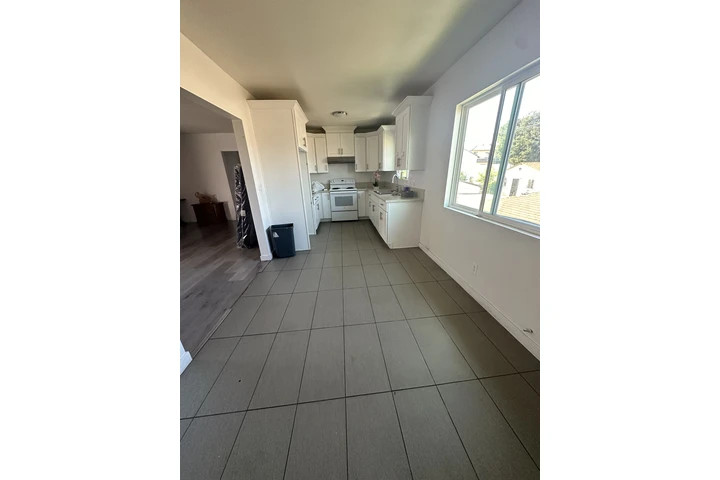 $2500 : APARTAMENTO EN ROSEMEAD CA image 2