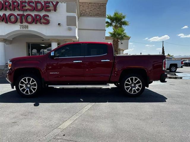 $33995 : Pre-Owned 2019 Canyon Crew Ca image 9