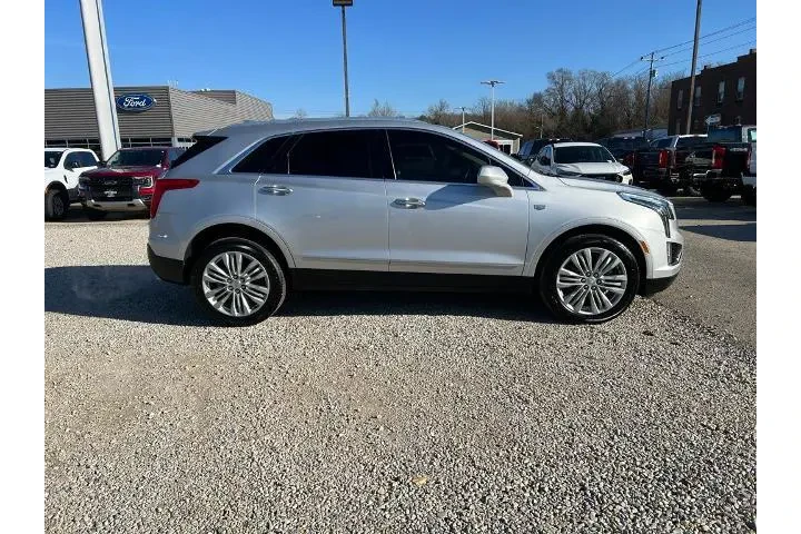 $17200 : Cadillac XT5 2019 Premium Lu image 9