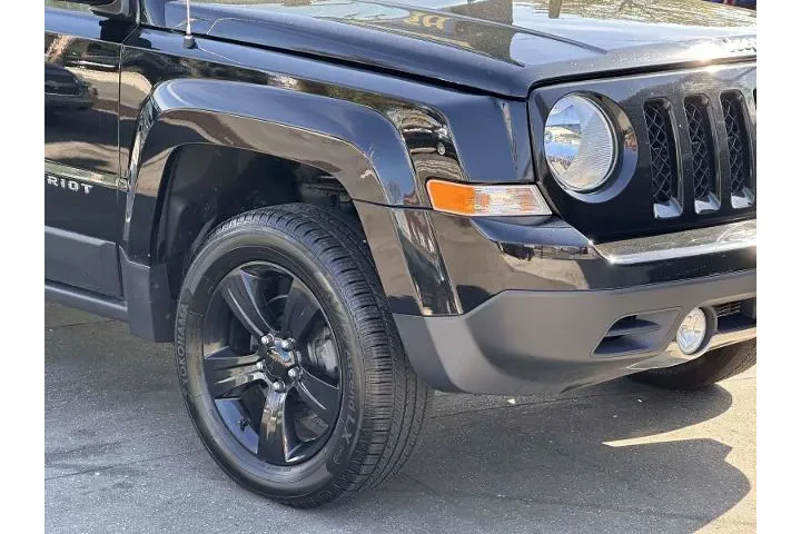 $9990 : Jeep Patriot 2016 4x4 Latitu image 10