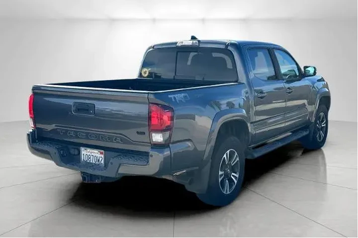 $28995 : Toyota Tacoma 2019 4x2 TRD S image 2