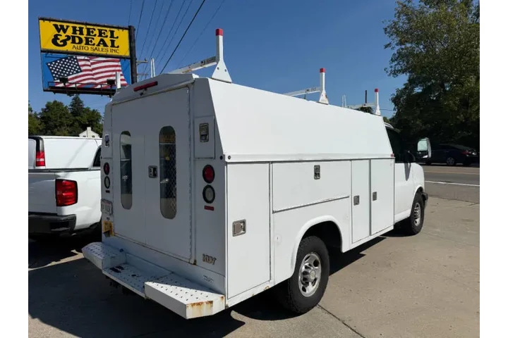 $6995 : 2012 Express 3500 image 7