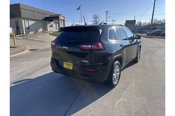 $8500 : 2018 Cherokee Latitude image 7