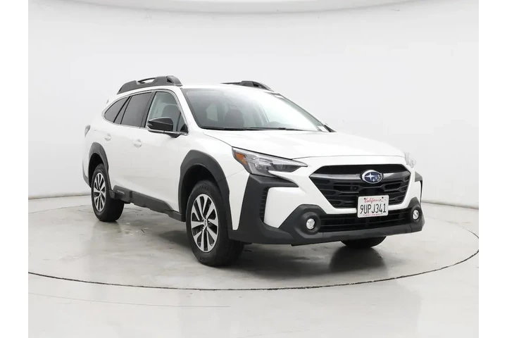 $28998 : Subaru Outback 2025 AWD Prem image 1
