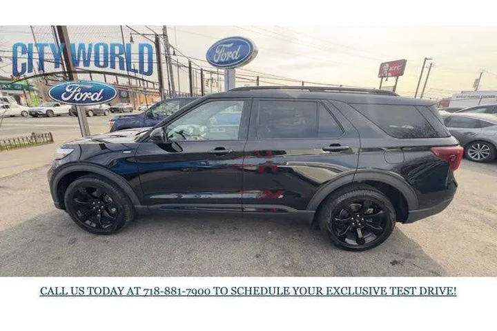 $35998 : Ford Explorer 2023 AWD ST-Li image 2