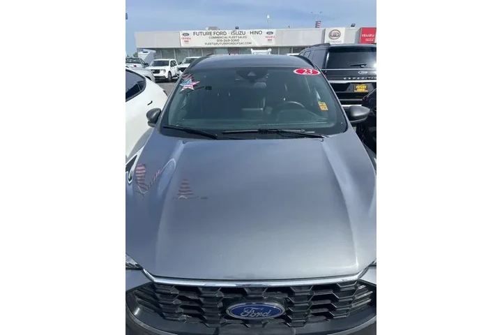 $22988 : Ford Escape 2023 ST-Line 4dr image 3