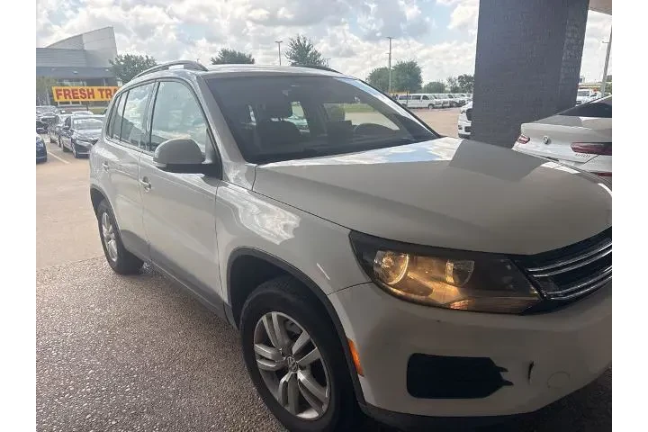 $8176 : Volkswagen Tiguan 2016 2.0T image 10