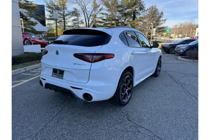$26997 : Alfa Romeo Stelvio 2022 AWD image 3