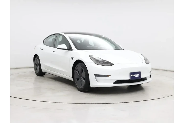 $29998 : Tesla Model 3 2022 4dr Sedan image 1