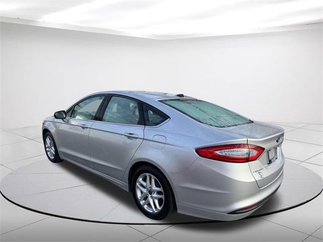 $9690 : Pre-Owned 2014 Fusion SE image 3