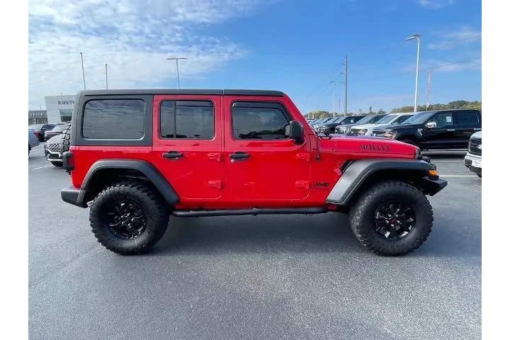 $29988 : Jeep Wrangler Unlimited 2022 image 8